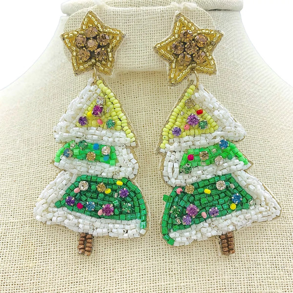 White Snow Christmas Tree Beaded Earrings (1.5x3in)